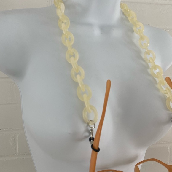 Classic Eyeglass Link Chain Necklace With Lobster Claw Clasp - Picture 3 of 8